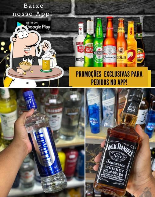 Peça um copo de cerveja leve ou escura