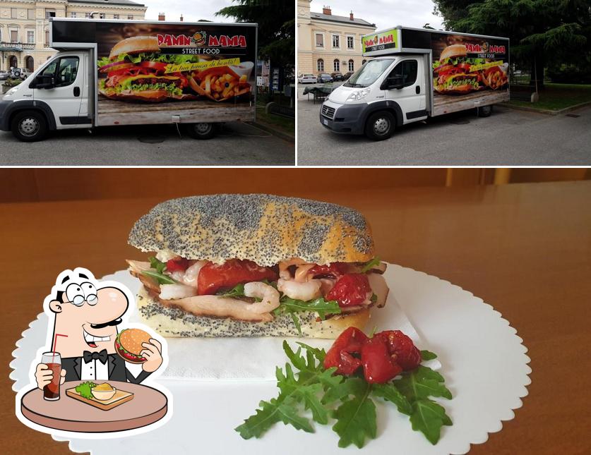 Prenditi un hamburger a #Paninomania:il bar