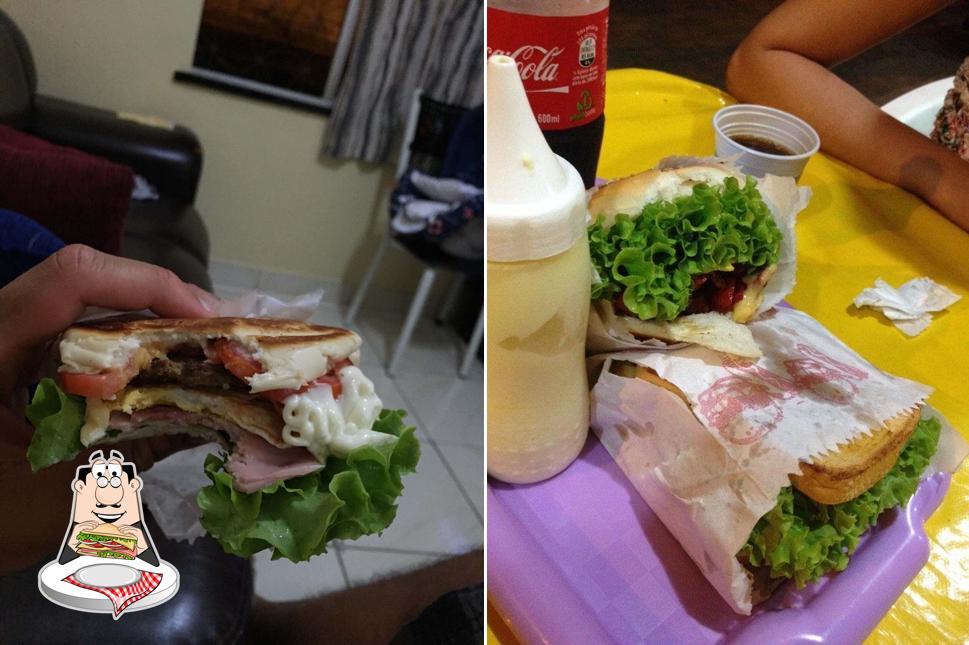 Clube sanduíches em Lanche Popeye