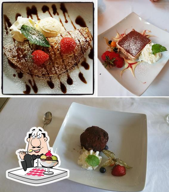 Pane e Vino provides a selection of desserts
