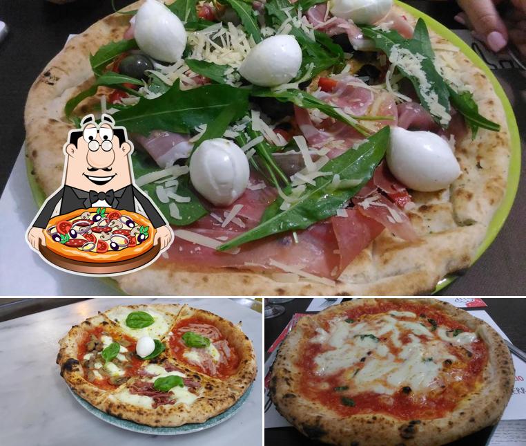 A Pizzeria da Attilio Albachiara, vous pouvez déguster des pizzas