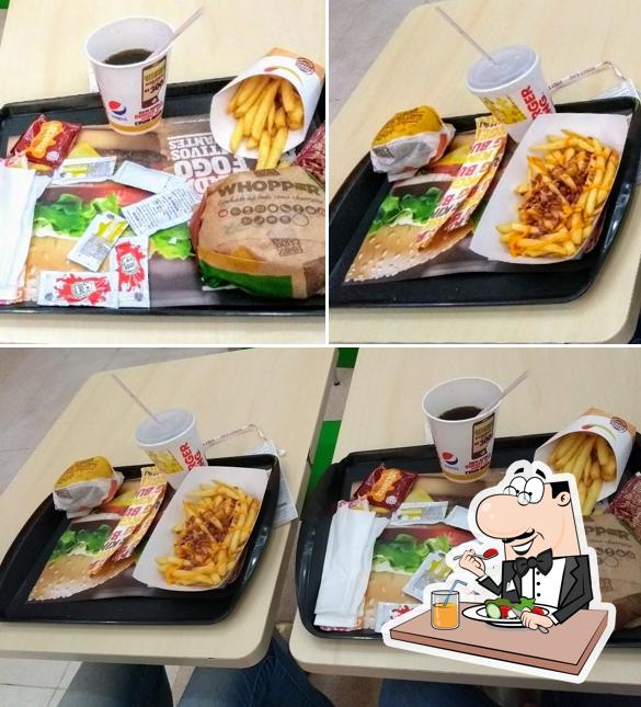 Entre diversos coisas, comida e interior podem ser encontrados no Burger King