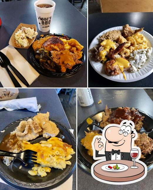 Food at Doc's Barbeque