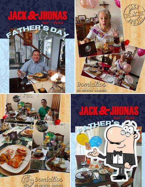 The interior of Jack & Jhonas Bar Food
