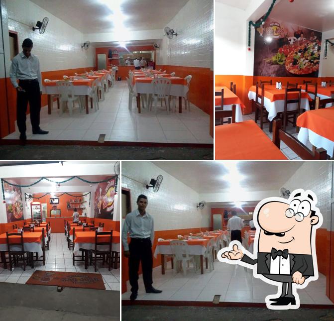 O interior do Pizzaria e lanchonete São José