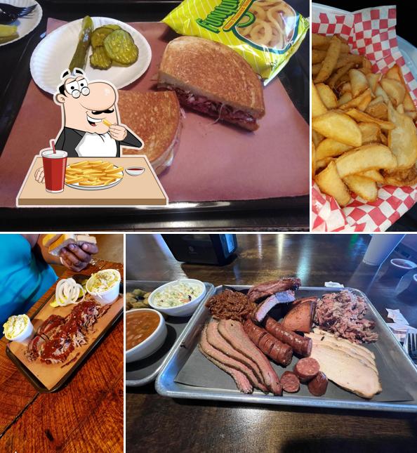 French fries at Rustler's BBQ