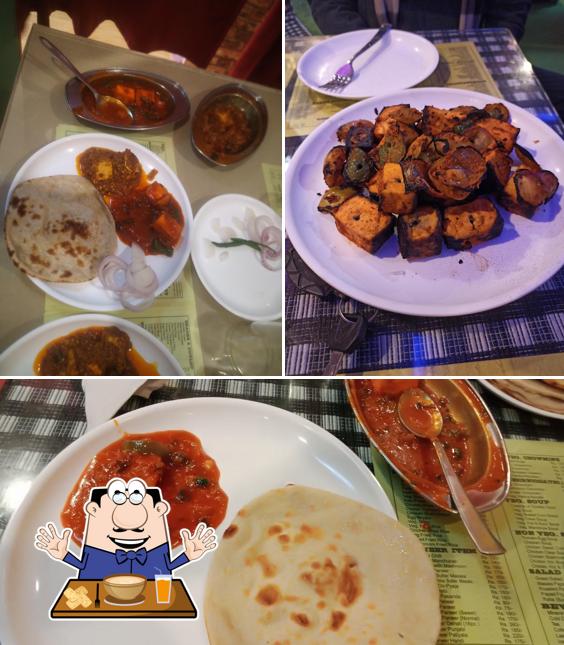 Food at Shahi Darbar