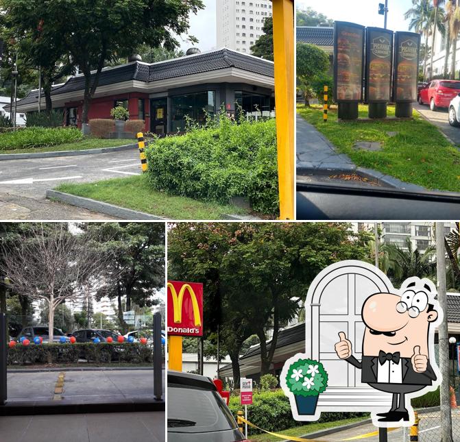 Veja imagens do exterior do McDonald's