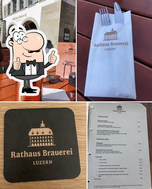 Vedi questa foto di Rathaus Brauerei