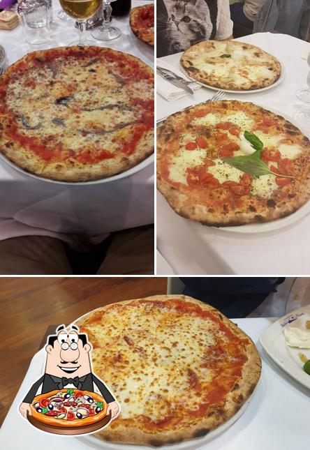 Ordina una pizza a Bella Napoli