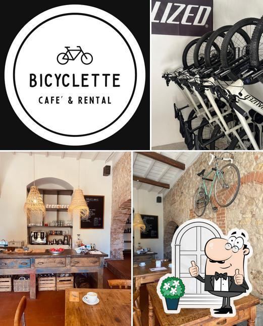 The exterior of Bicyclette cafè&rental