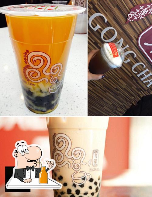Закажите разнообразные напитки, предлагаемые "Gong Cha"