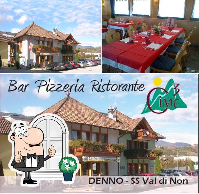 Tre Cime Ristorante Pizzeria si caratterizza per la esterno e interni