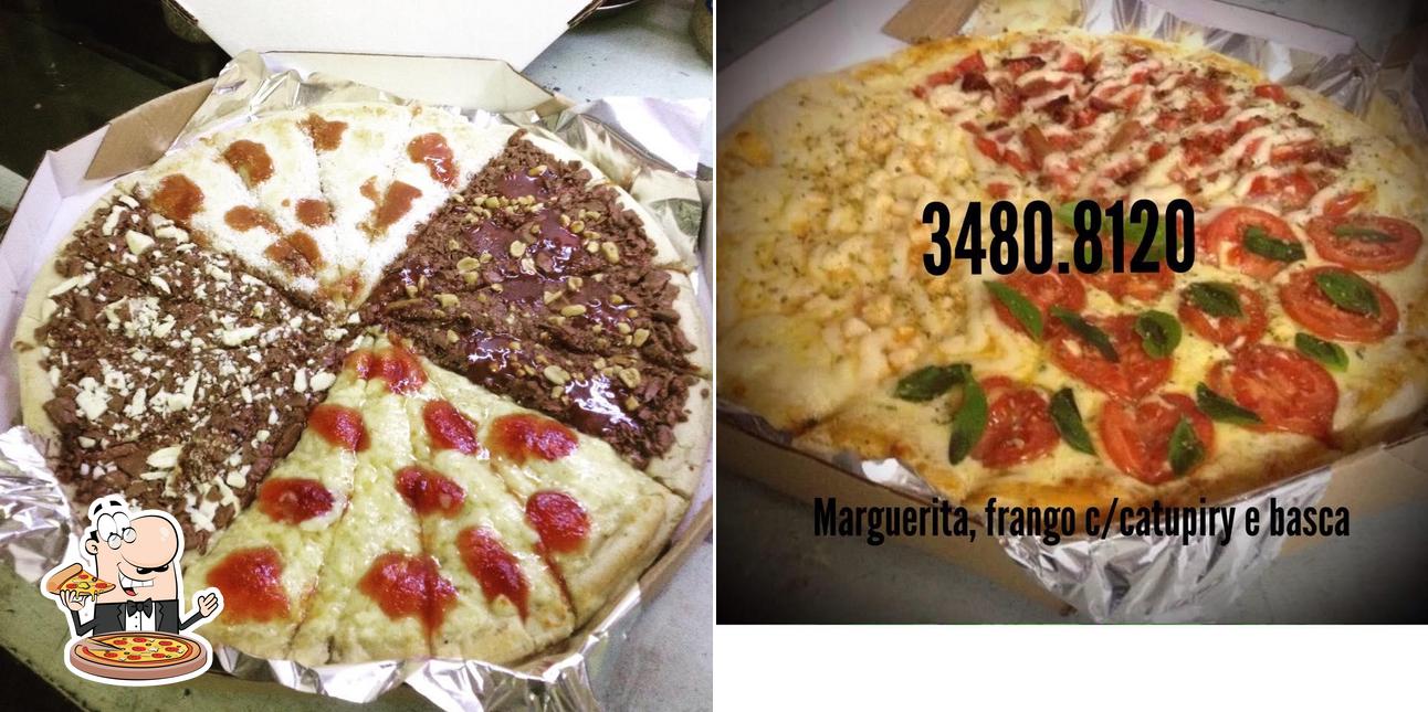 No Napoles Pizzaria, você pode pedir pizza