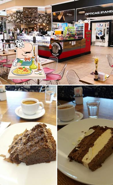В Godiva Café есть еда, внутреннее оформление и многое другое