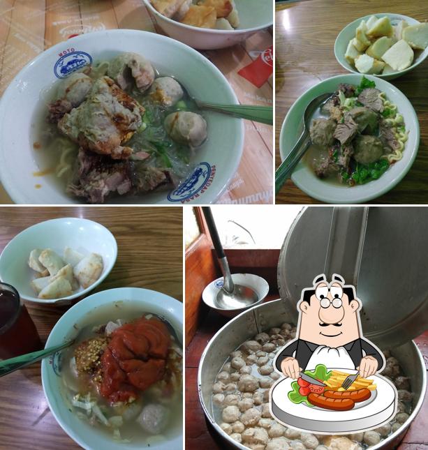 Meals at Bakso Yanto KPN