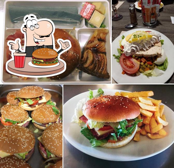 Try out a burger at Le Petit Rungis