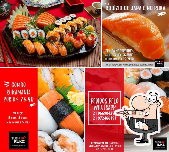 Peça diferentes opções de sushi