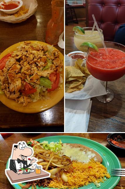 Еда в "El Rancho Nuevo Mexican Restaurant"