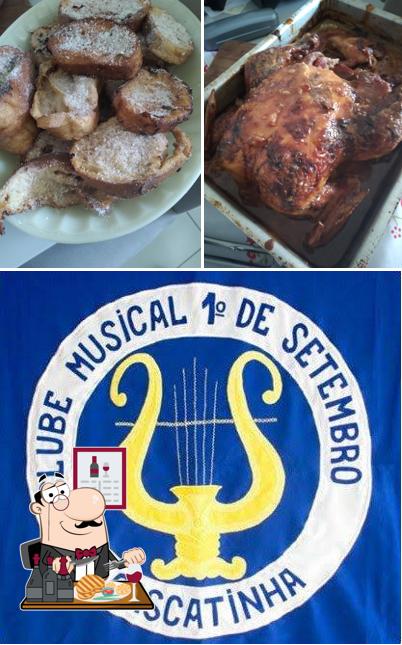 Escolha refeições de carne no Bar Sede da Banda