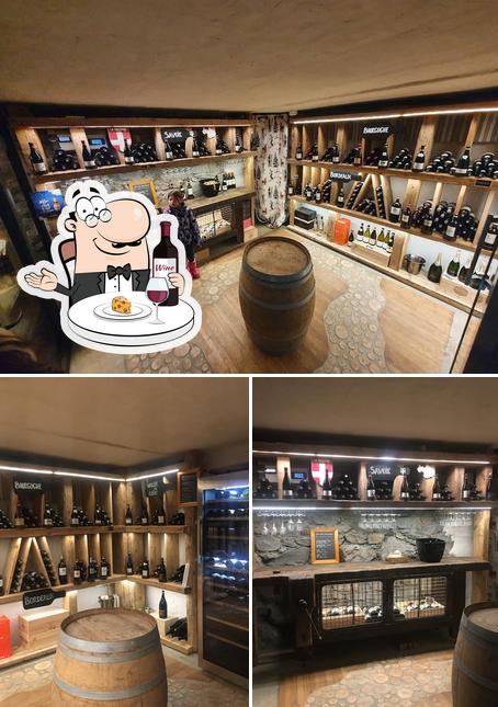 Il est fort sympathique de profiter d'un verre de vin à Chez Marcel & Fonsine