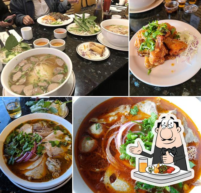 little-minh-s-kitchen-7533-market-crossing-in-burnaby-restaurant