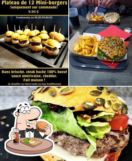 Try out a burger at Nice Burger