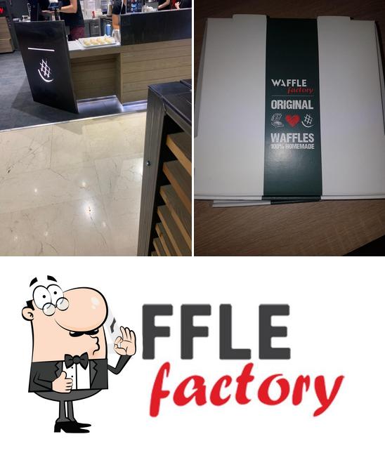 Voir cette photo de Waffle Factory