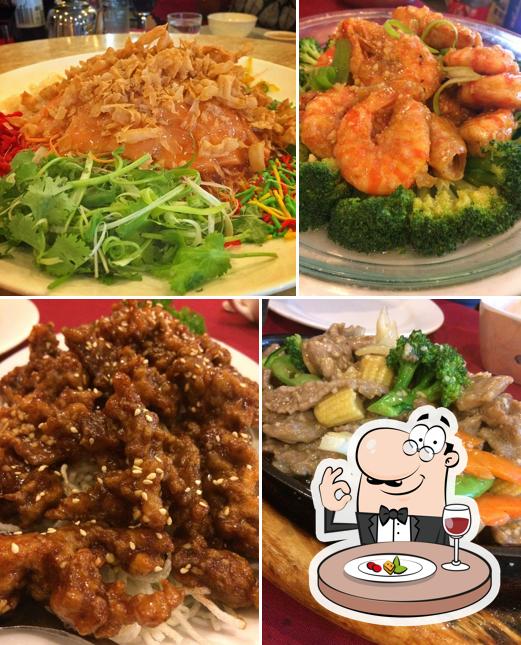 Food at Bullcreek Chinese Restaurant