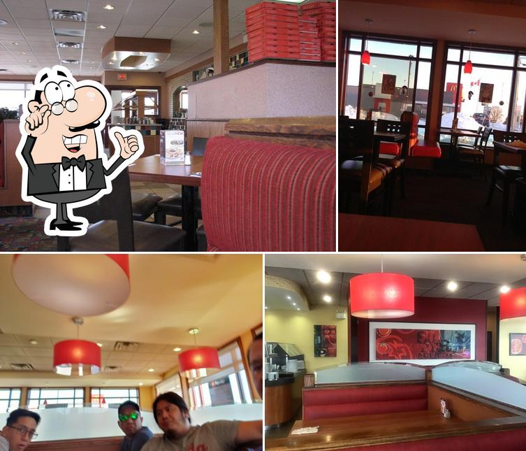 L'intérieur de Pizza Hut