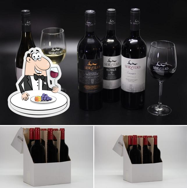 Насладитесь бокалом вина в "vinodepesquera.com"
