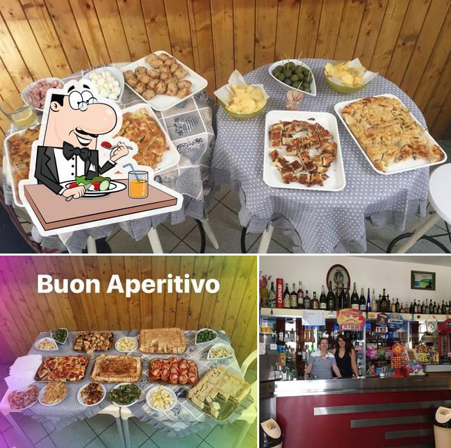 La immagine della cibo e bancone da bar di Bar Centrale