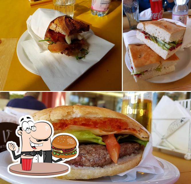 Prenditi un hamburger a Bar La Paninoteca
