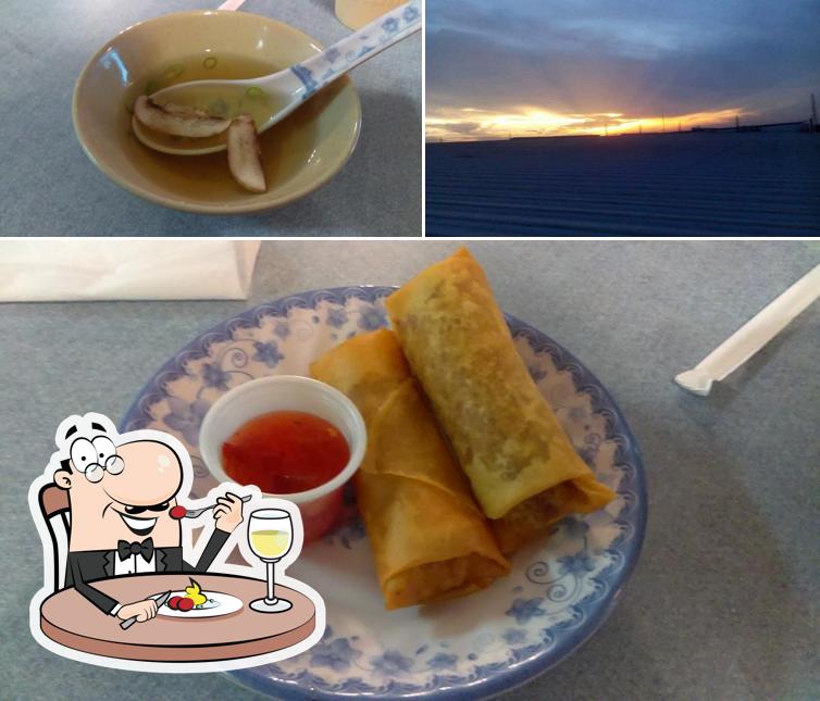 Mira las fotografías donde puedes ver comida y exterior en Fuji Yama