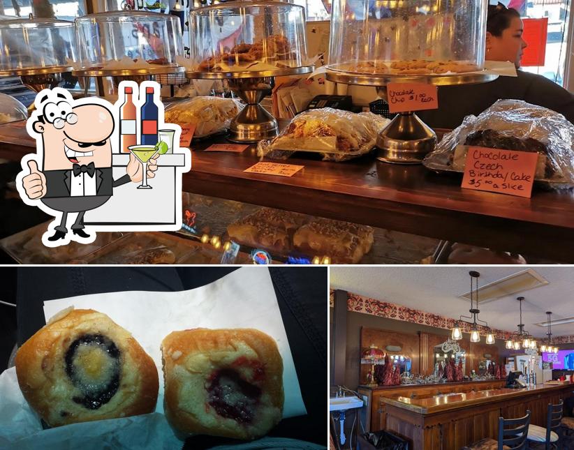 Это снимок, где изображены барная стойка и еда в Gerik's Ole Czech Bakery & Deli
