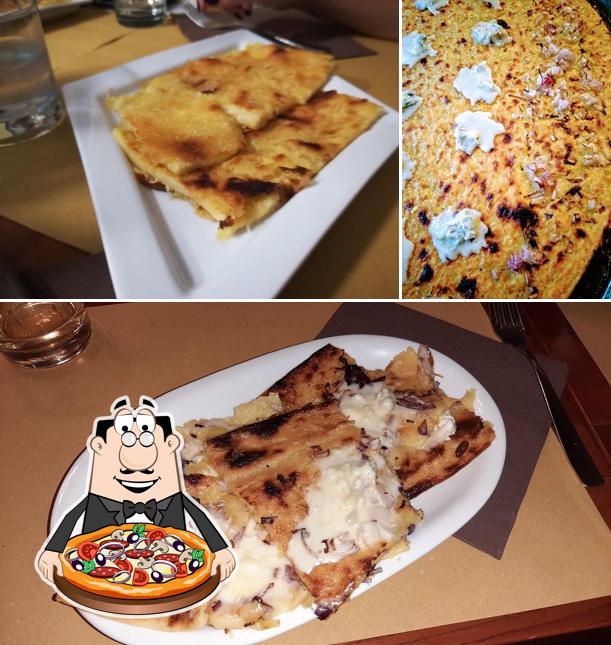 Elige una pizza en Farinata da Vittorio