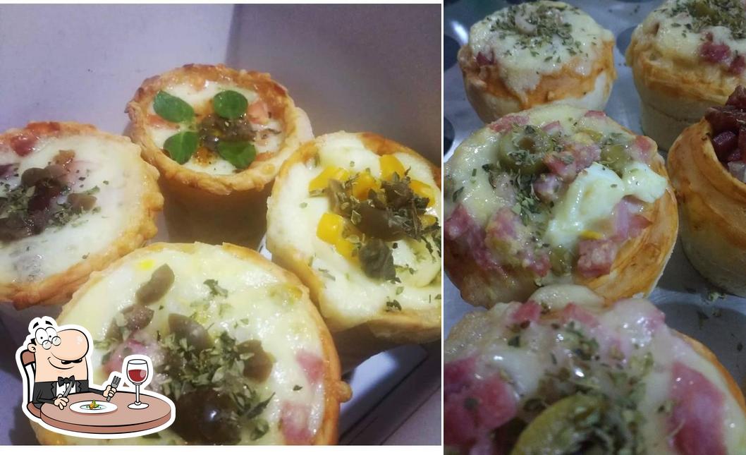 Comida em Dom Cone -Pizza Cone