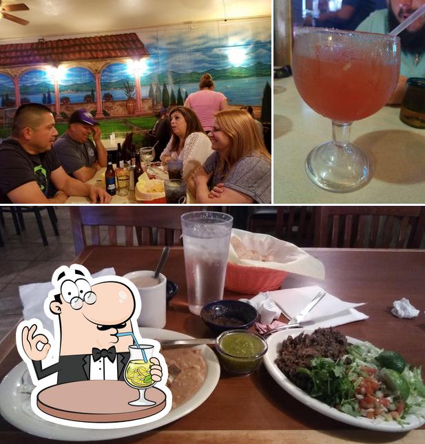 Dos Molina's Mexican Restaurant in Fort Worth - Restaurant menu and reviews