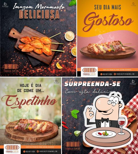 Comida em Fábrica Espetos