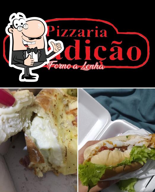 Look at this image of Pizzaria Tradição Avenida Do Café