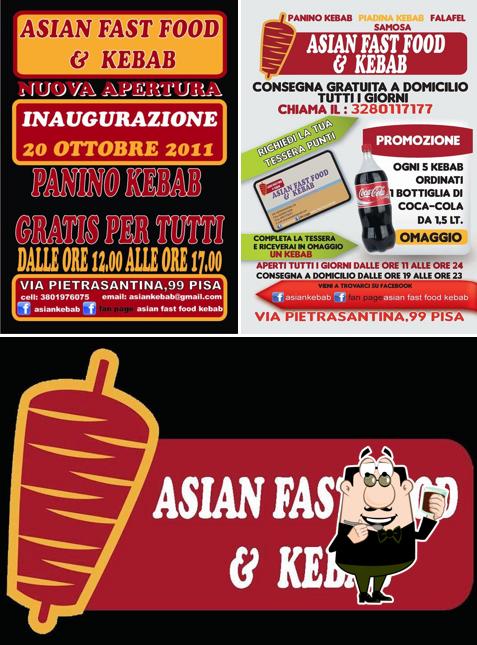 Goditi qualcosa da bere a asian fast food kebab