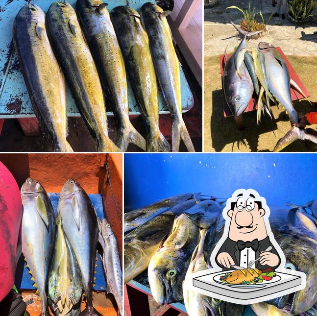 "Mesa Taina Restaurant- Kite Beach Hotel." предлагает блюда для любителей морепродуктов