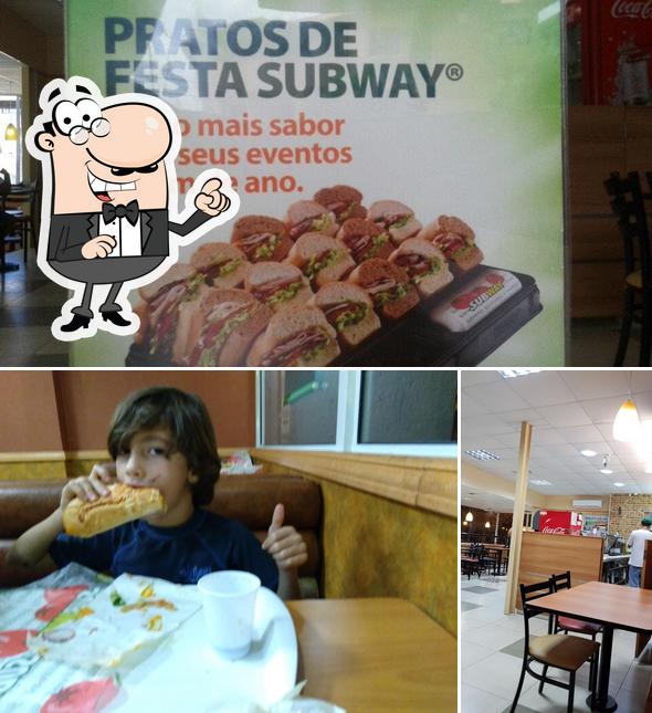 O interior do Subway