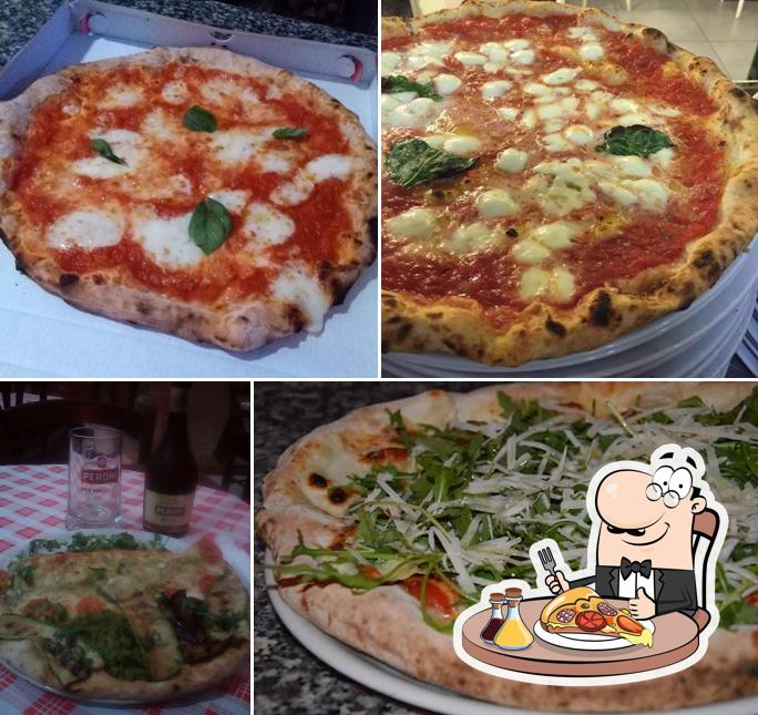 A Pizzeria Ristorante L'Oasi, puoi assaggiare una bella pizza