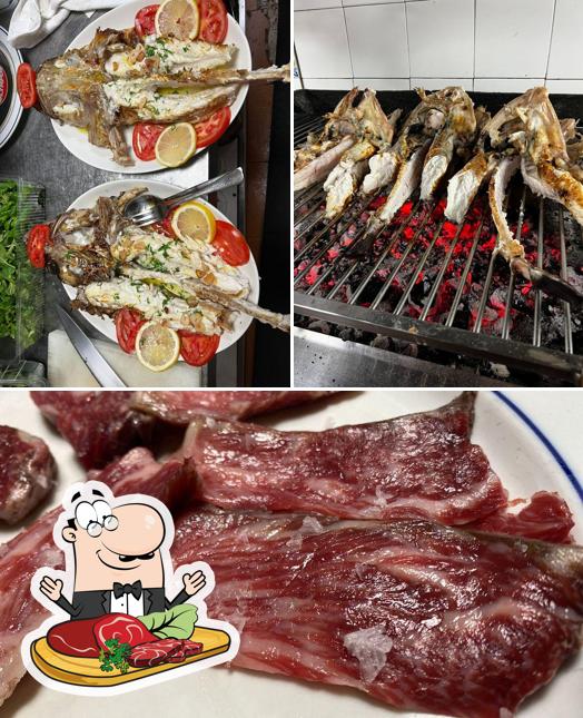 Try out meat meals at Asador la Taberna de Vicente