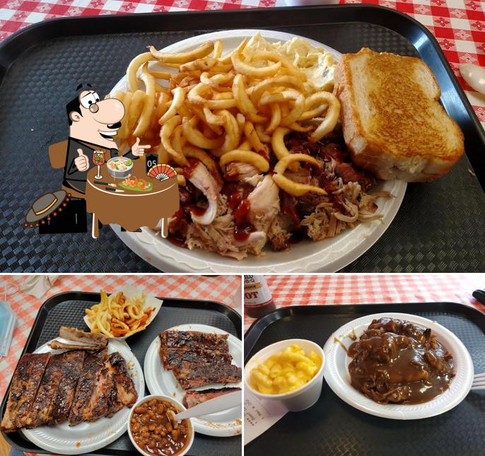 Hog Wild Pit Bar-B-Q In Lawrence - Restaurant Menu And Reviews