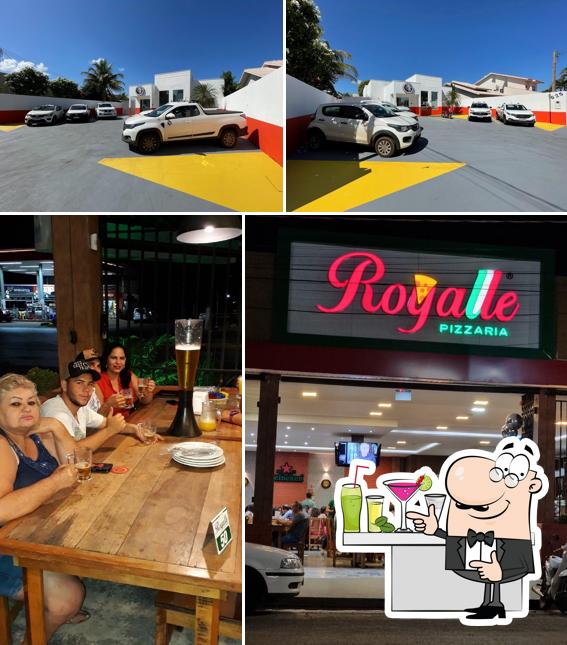 Look at the picture of Royalle Pizzaria