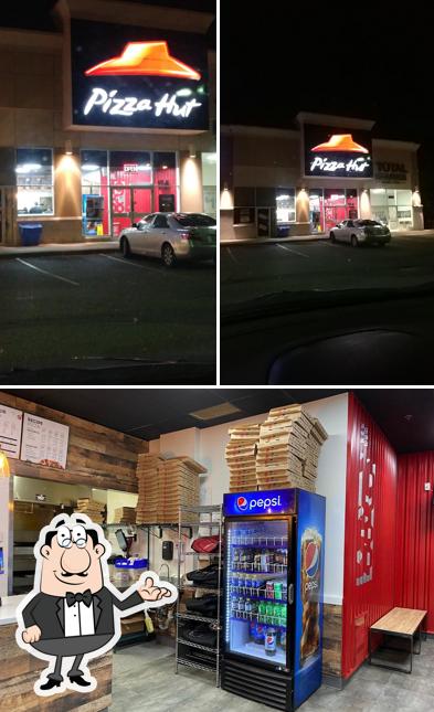 L'intérieur de Pizza Hut