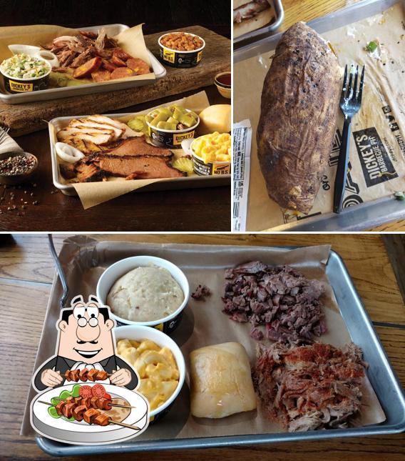 Meals at Dickey's Barbecue Pit