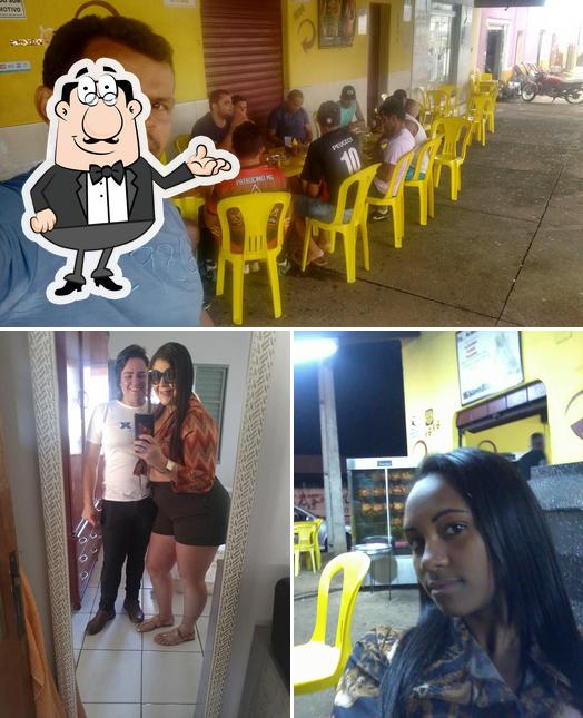 O interior do Bar Ponto 100